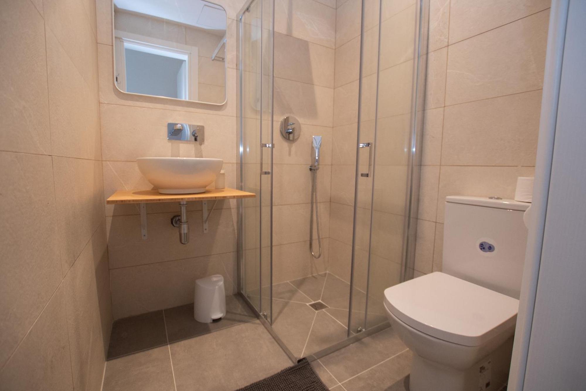 Gest Auberge de jeunesse *